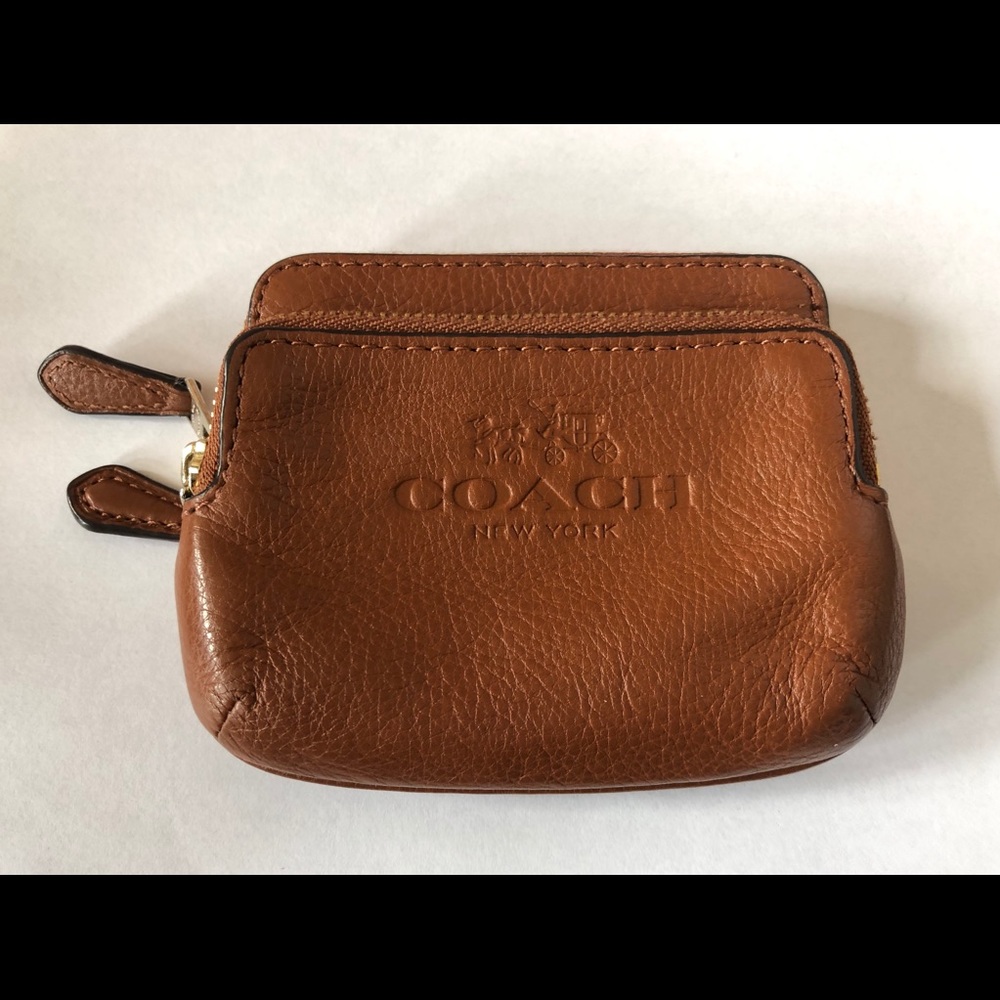 Coach coin/credit card purse